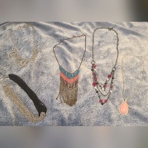 Jewelry Necklace Lot
